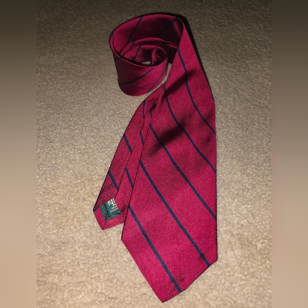 VINTAGE PURE Silk Ralph Lauren Red Striped Men's Tie HAND FINISHED IMPORTED 100%
